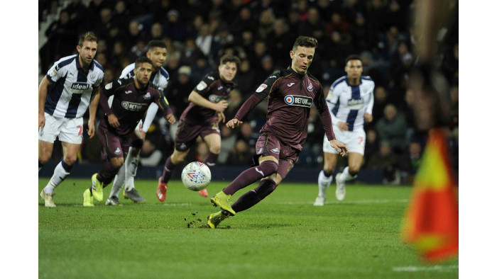 You’re not a footballer, but you could probably take a better penalty than this