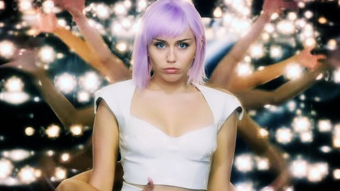 Black Mirror’s poppy Nine Inch Nails cover has a full music video