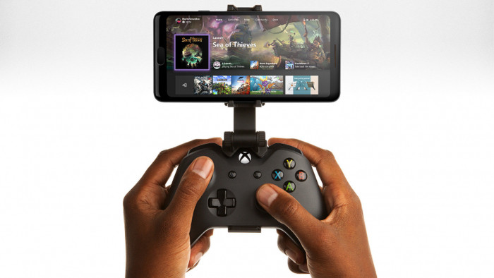 A chosen few are now able to play Xbox One games on their phones