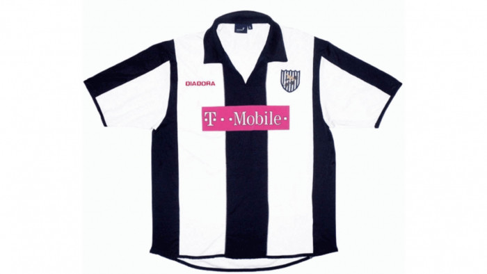 Best shirts in Premier League history
