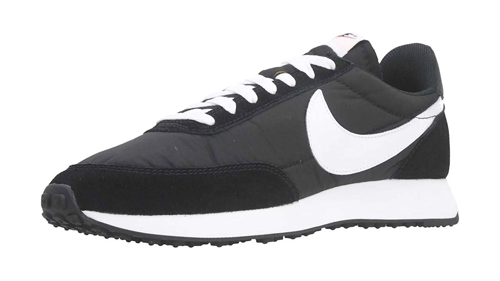 basic nike trainers