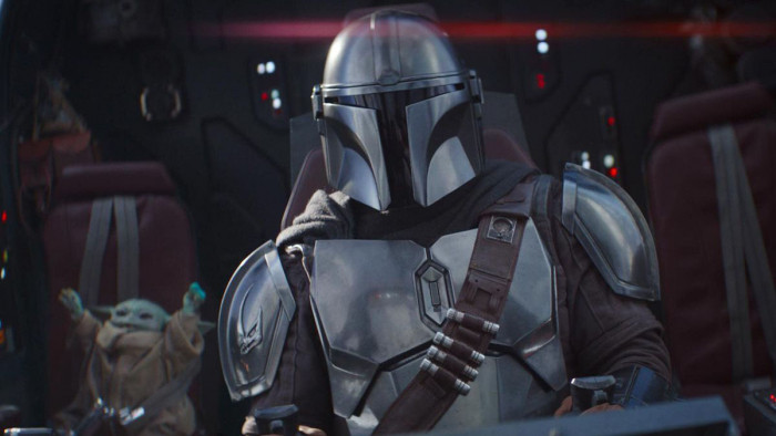 See Mark Hamill on the set of The Mandalorian for the first-ever time