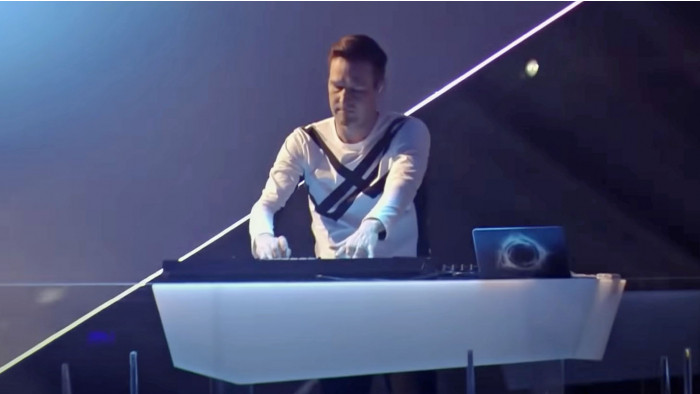 10 famous singers who starred in the Eurovision Song Contest