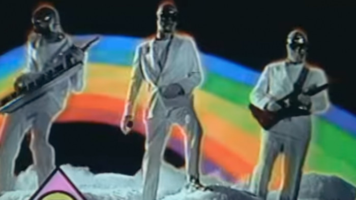 25 songs that are 25 years old this year...