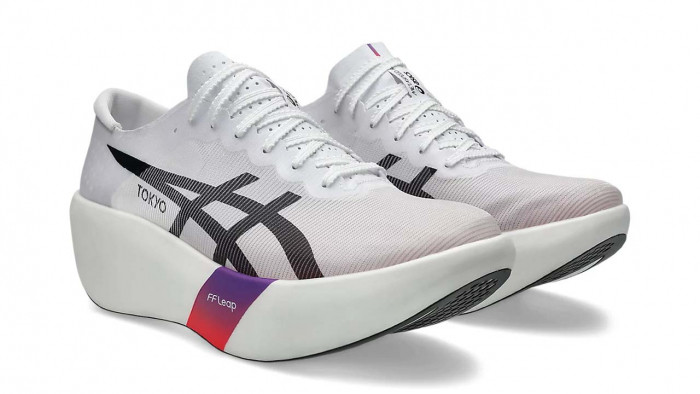 Metaspeed Ray: Asics's lightest running super shoe to date