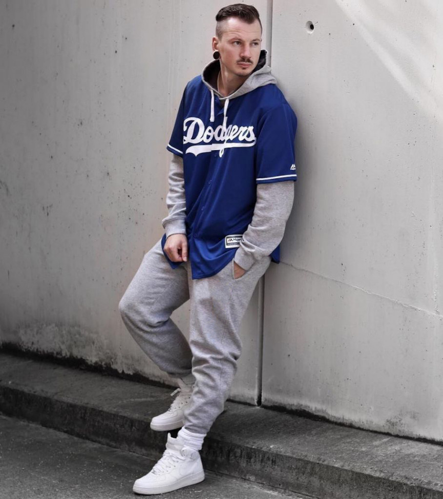 baseball jersey outfit