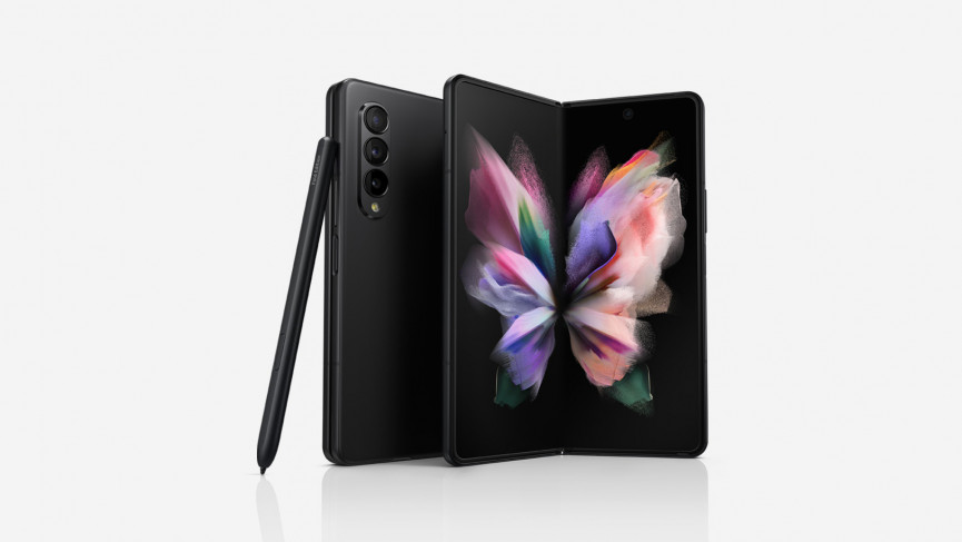 Samsung reveals latest foldable phones: the Galaxy Flip3 and Fold3